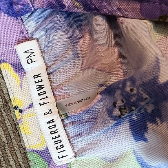 Figueroa & Flower Blouse - Picture 7 of 11